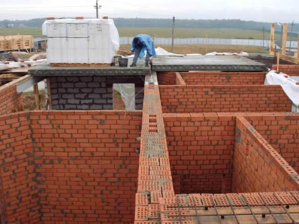 Кризис ударил по жилищному строительству Татарстана