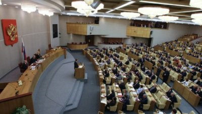 Депутаты одобрили увеличение срока полномочий президента РФ и Госдумы