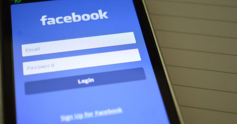 В преддверии выборов в США Facebook заблокировал десятки русскоязычных аккаунтов