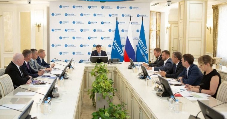Борис Эбзеев: обеспечение надежного функционирования электросетевого комплекса в предстоящий отопительный сезон является приоритетной задачей