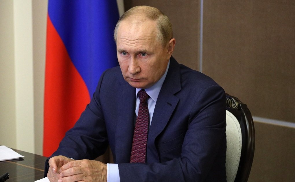 Путин обвинил ВСУ в ликвидации 14 своих военных, сложивших оружие