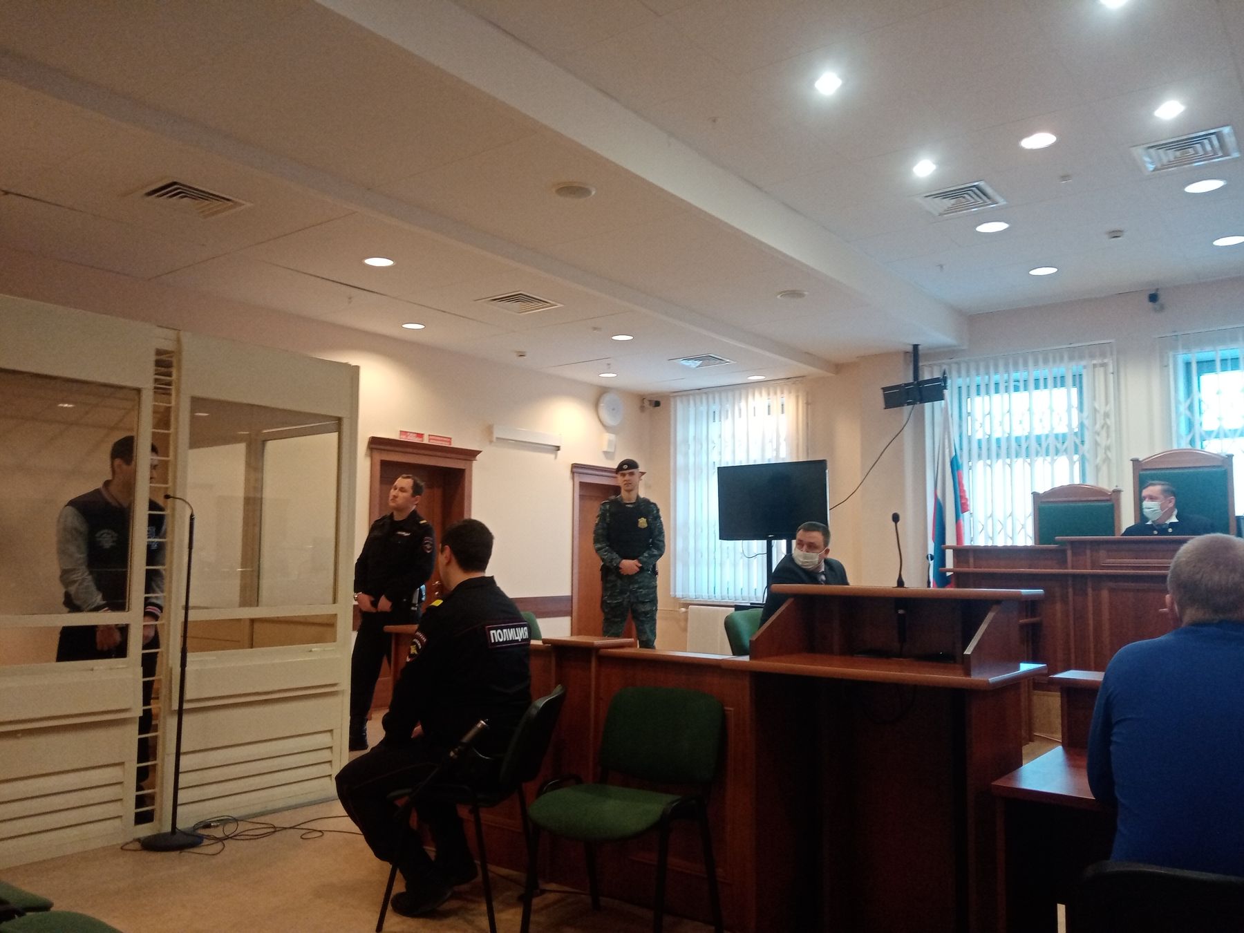 В Верховном суде Удмуртии состоялось первое заседание по громкому уголовному делу о нападении на отдел полиции