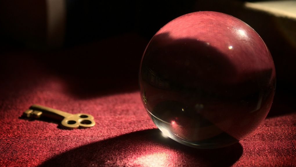 Гадалка провела сельскую жительницу Удмуртии, которая пустила в дом переночевать незнакомок