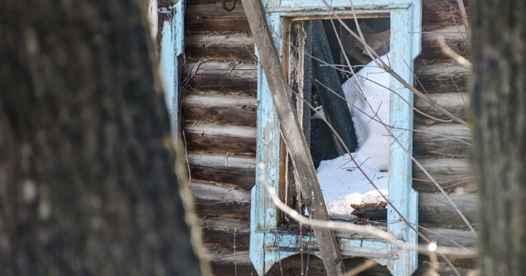 Администрацию Балезинского района обязали снести ветхие многоквартирные дома 