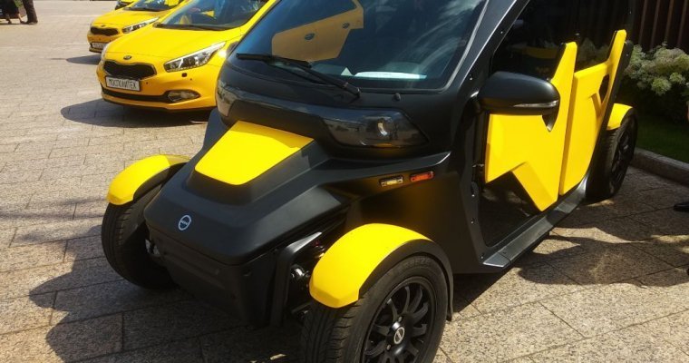 «Калашников» выпустил электромобиль для такси под маркой «Иж»
