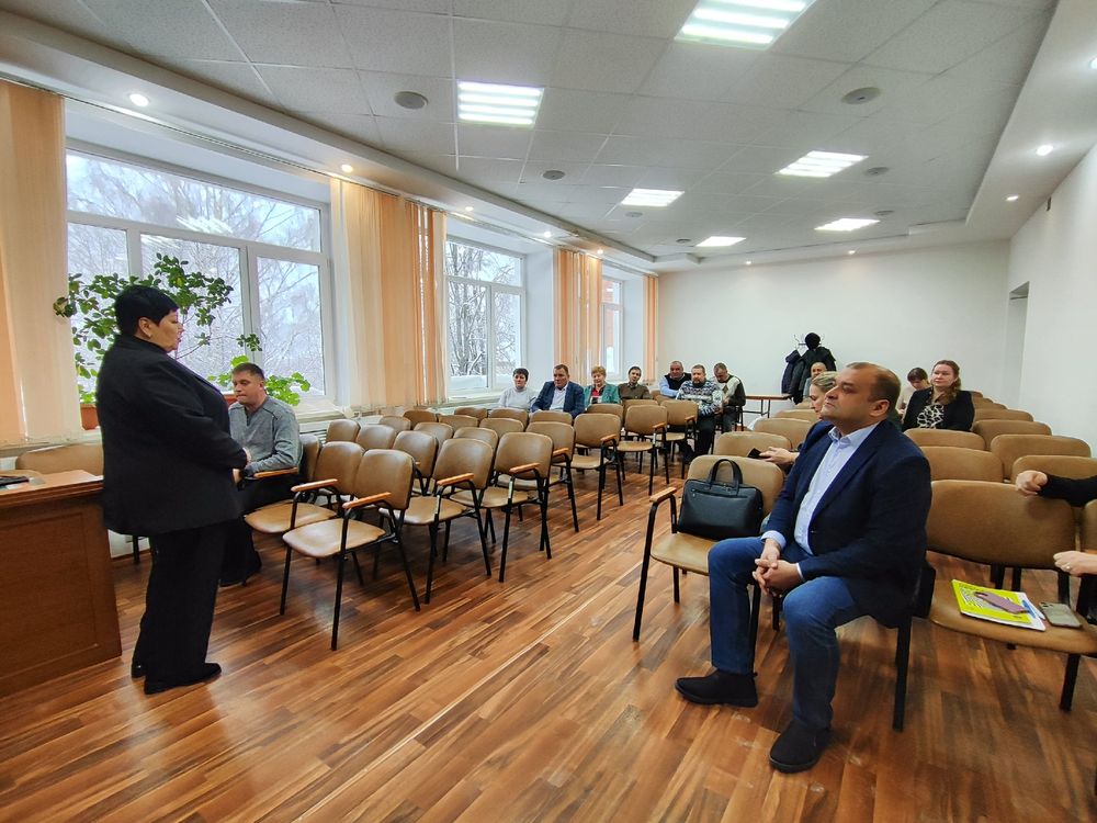 В Красногорском районе пытаются решить проблемку падения закупочных цен на молоко