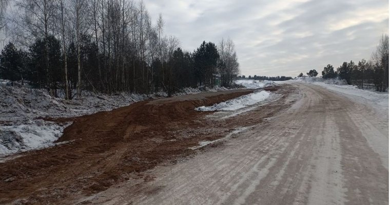 В селе Вавож начался ремонт объездной дороги