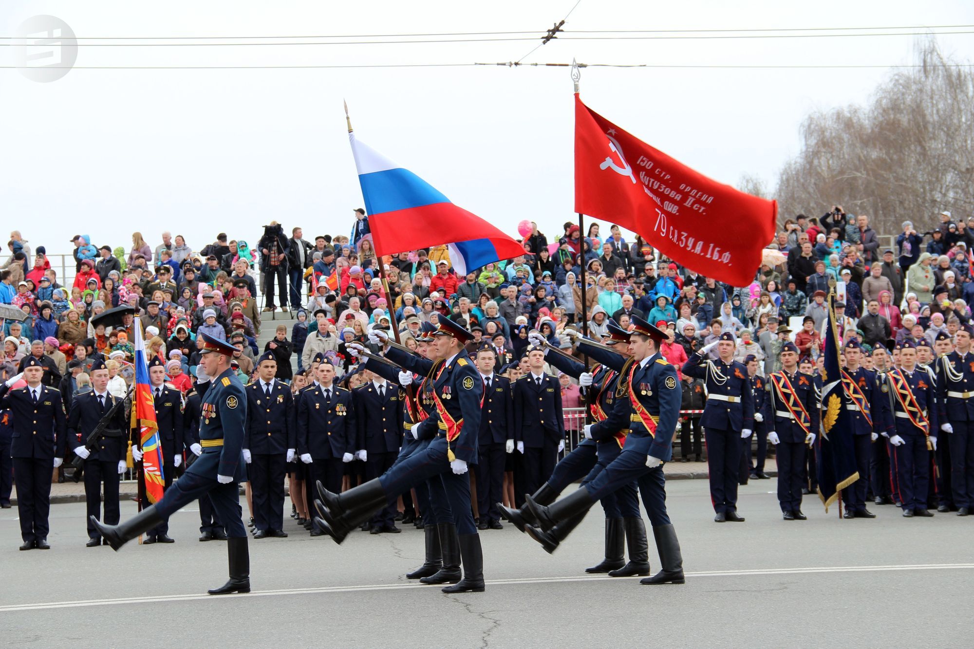 Парад в ижевске фото