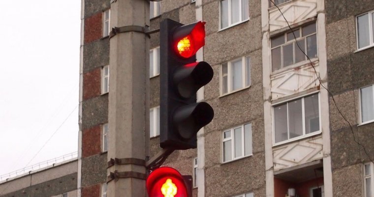 Новые светофоры появятся на улицах Пойма и 10 лет Октября в Ижевске