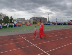 Быстрота и сила: традиционная летняя Спартакиада сотрудников «КОМОС ГРУПП» прошла в Удмуртии