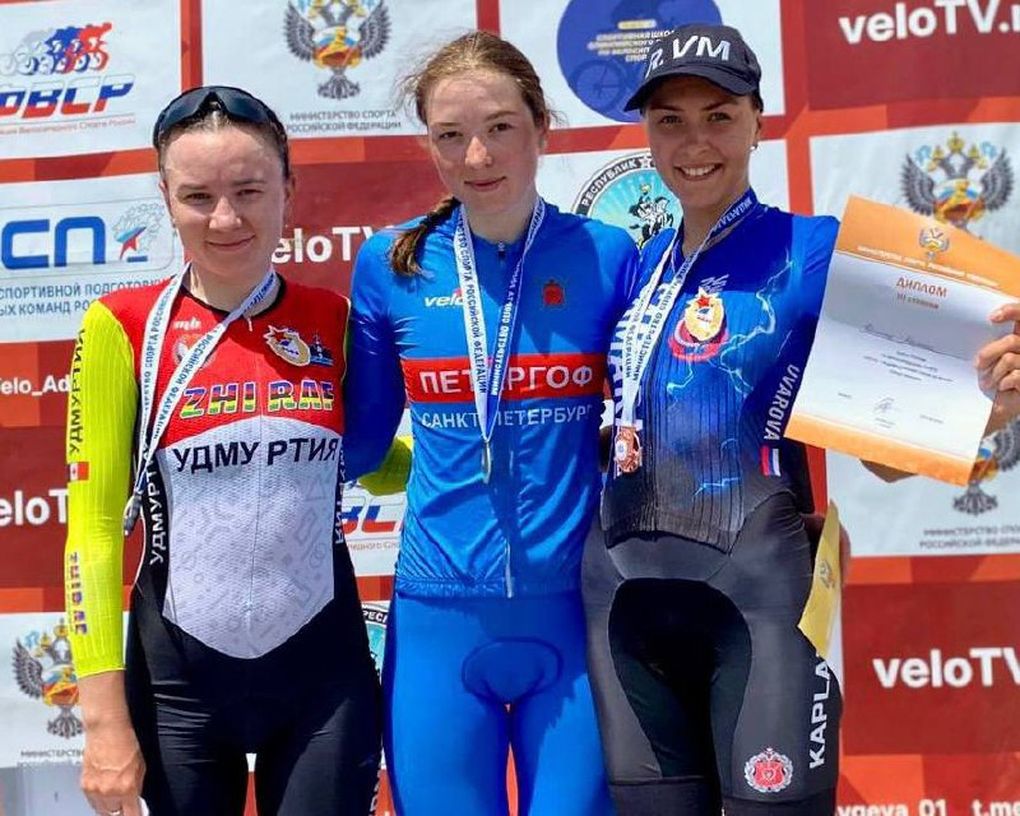 Велогонщица из Удмуртии Ксения Цымбалюк взяла серебро на Кубке России