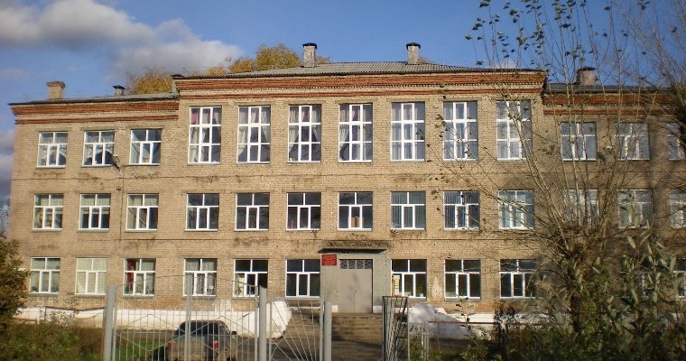 Здание школы №65 в Ижевске признали аварийным