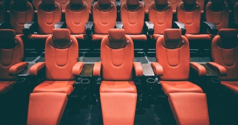 Российские кинотеатры потеряли в начале августа 95% оборота