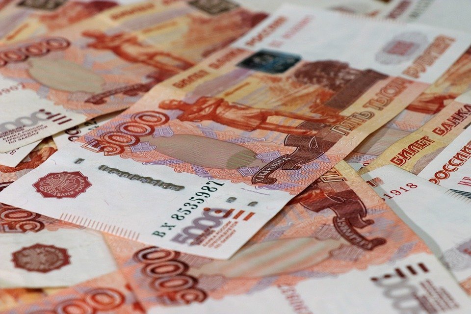 Жительница Удмуртии лишилась почти 1,5 млн рублей, желая заработать на фондовой бирже
