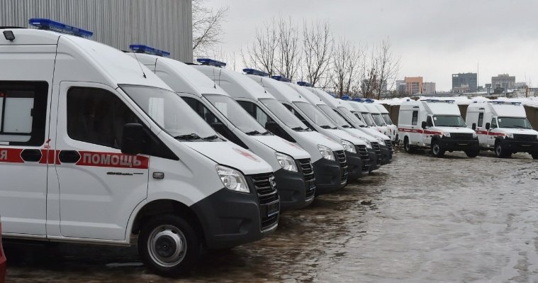 Автопарк скорой помощи Удмуртии пополнился 12 новыми автомобилями