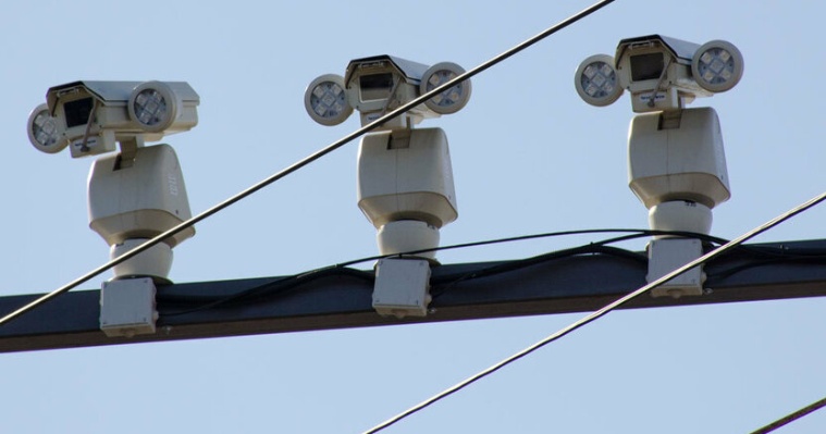 Более 100 поворотных и фиксированных камер начали устанавливать в общественных местах в городах Удмуртии