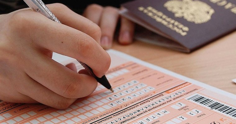 В Удмуртии 17 выпускников сдали ЕГЭ по русскому языку на 100 баллов