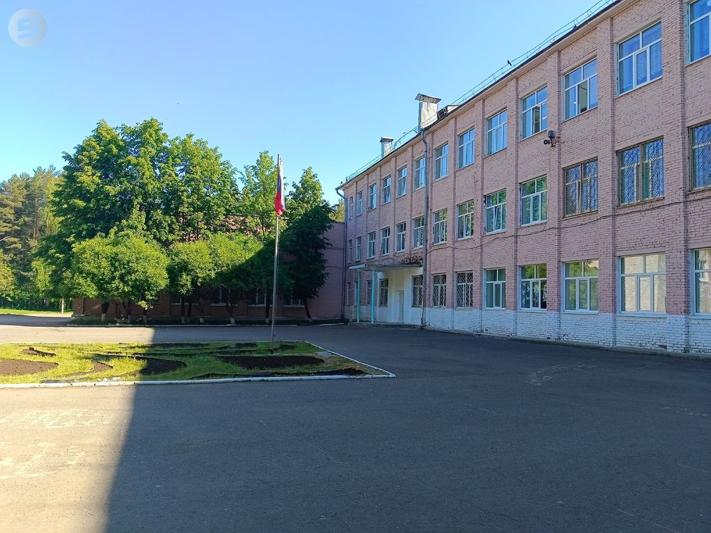 Девять выпускников в Удмуртии сдали ЕГЭ по информатике на 100 баллов