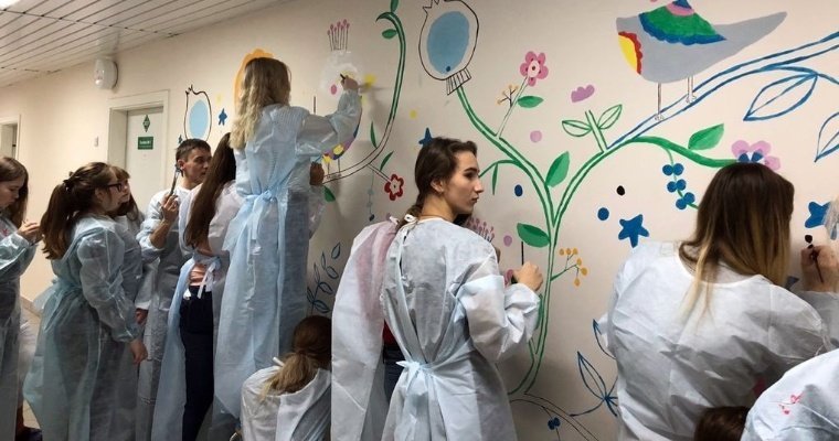 Жителей Ижевска приглашают расписать стены в детской больнице в рамках проекта «Яркое начало»