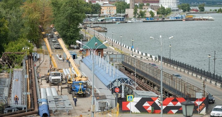 В сердце города: как проходит реконструкция теплосетей на плотине Ижевского пруда