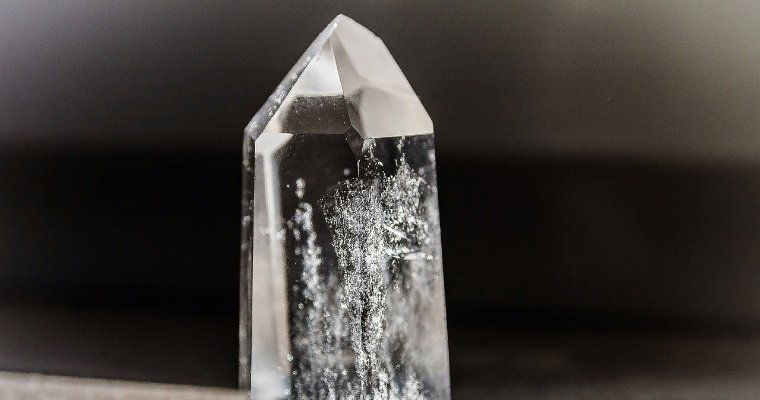 Ижевская пенсионерка купила у мошенников «волшебный кристалл», лечащий от алкоголизма