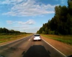 Видео погони: в Удмуртии полицейские задержали грабителей