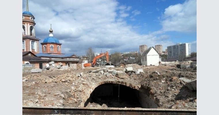 В Курске нашли старинный винный погреб