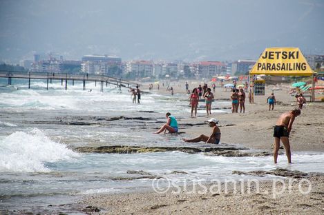 Море Турция курорт купаются волны - arzik2.jpg